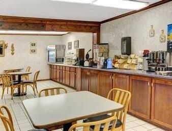 Days By Wyndham - Tennessee State Line 2* Jellico