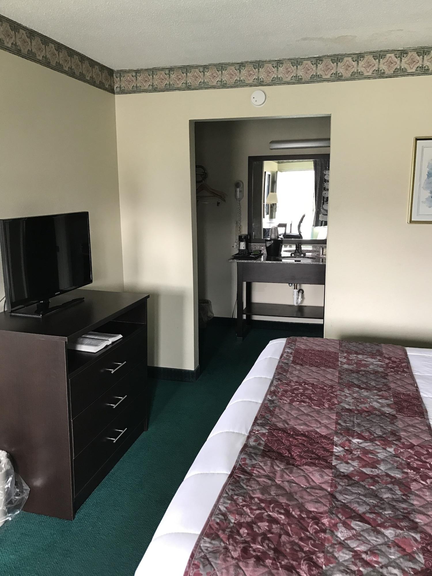 Hotel Days By Wyndham - Tennessee State Line 2*
