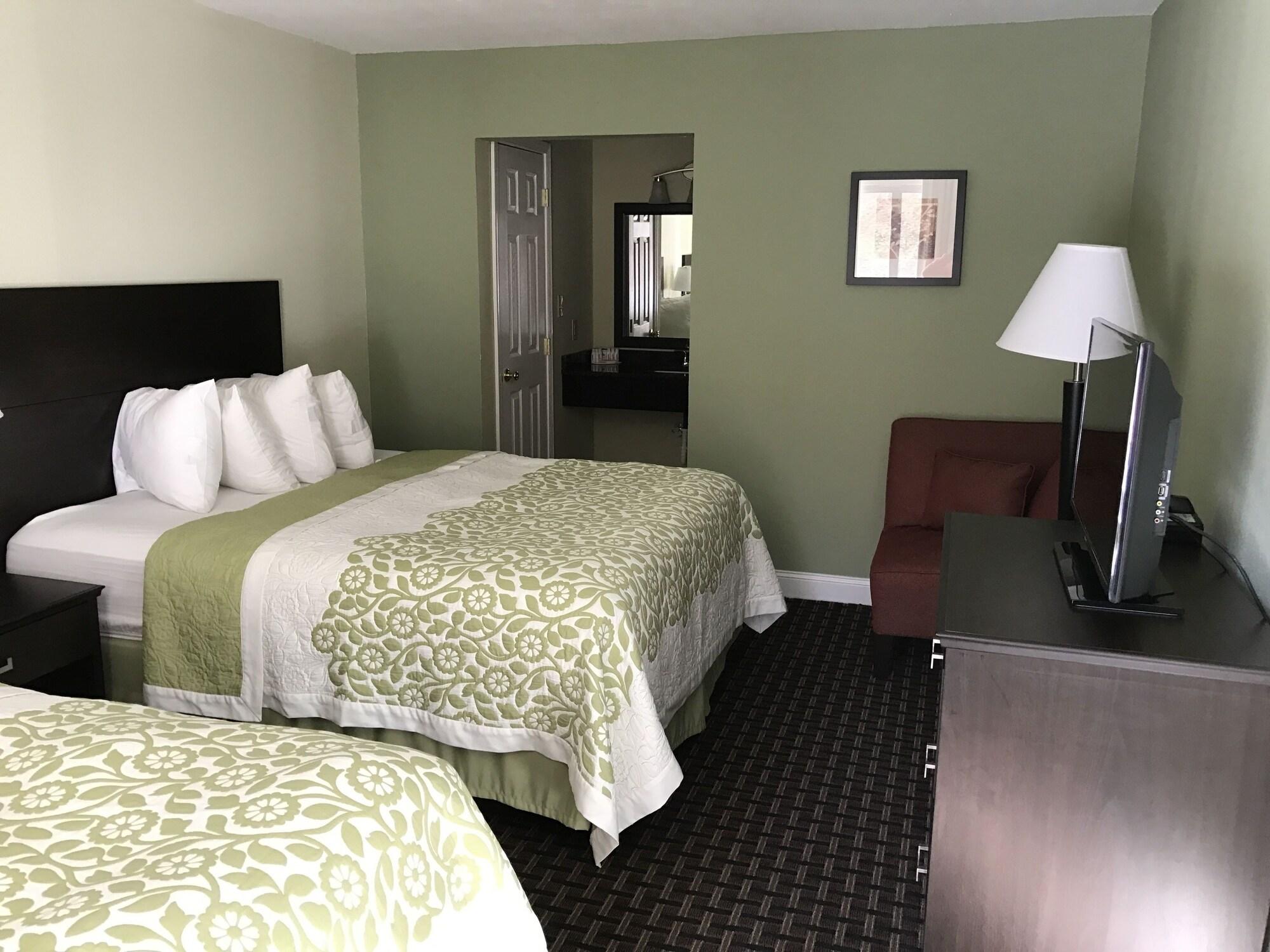 Days By Wyndham - Tennessee State Line
