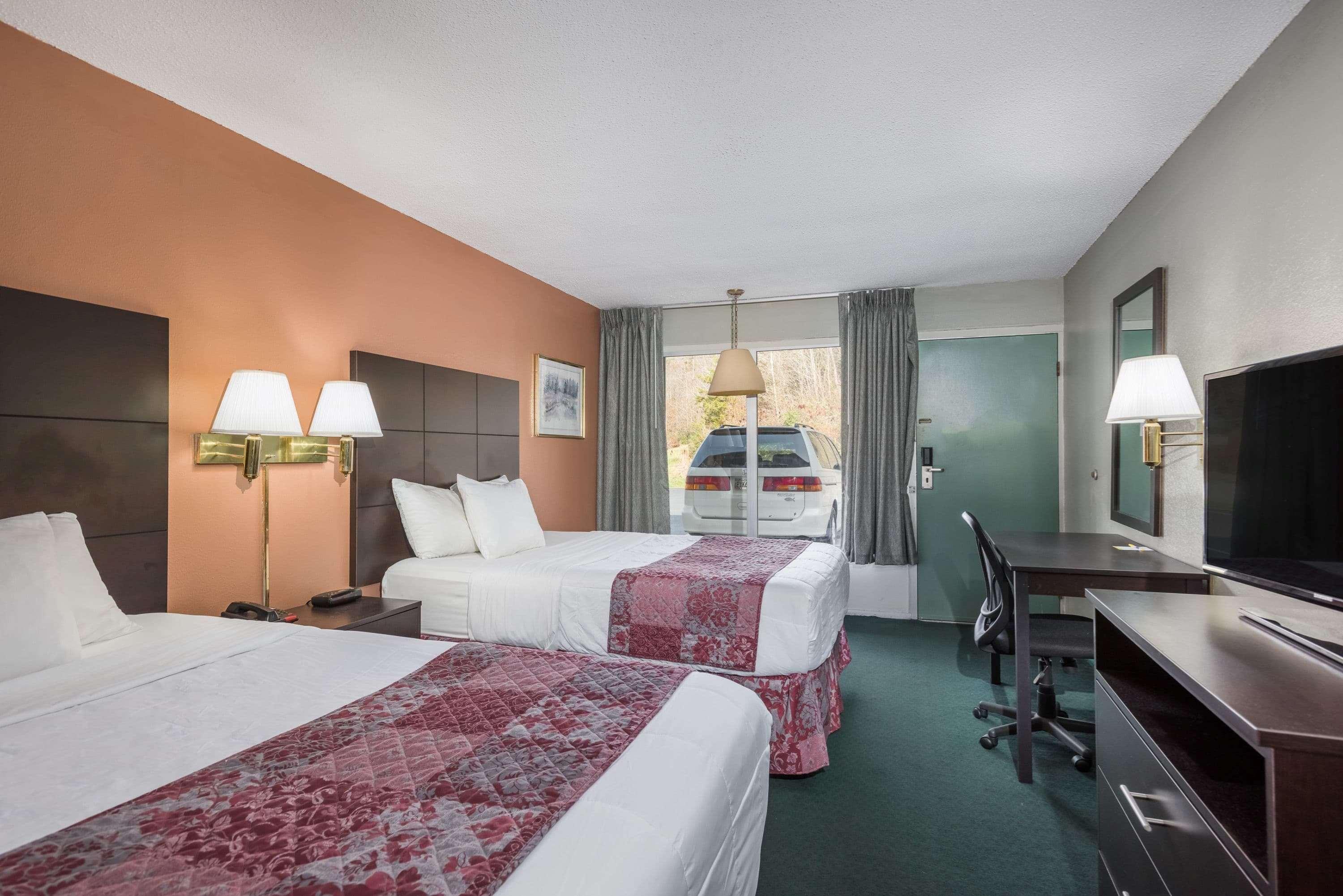 Hotel Days By Wyndham - Tennessee State Line Jellico