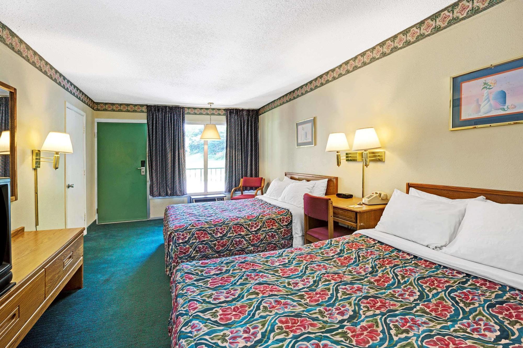 Days By Wyndham - Tennessee State Line Jellico